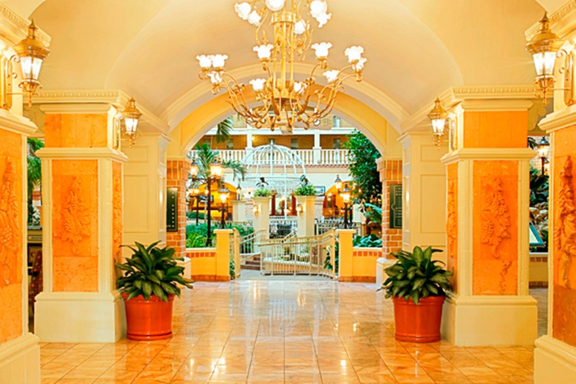 Embassy By Hilton Orlando International Drive Convention Center