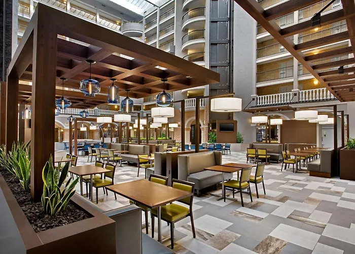 Embassy Suites By Hilton Orlando International Drive Convention Center