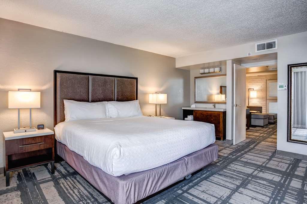 Embassy By Hilton Orlando International Drive Convention Center Hotel Williamsburg