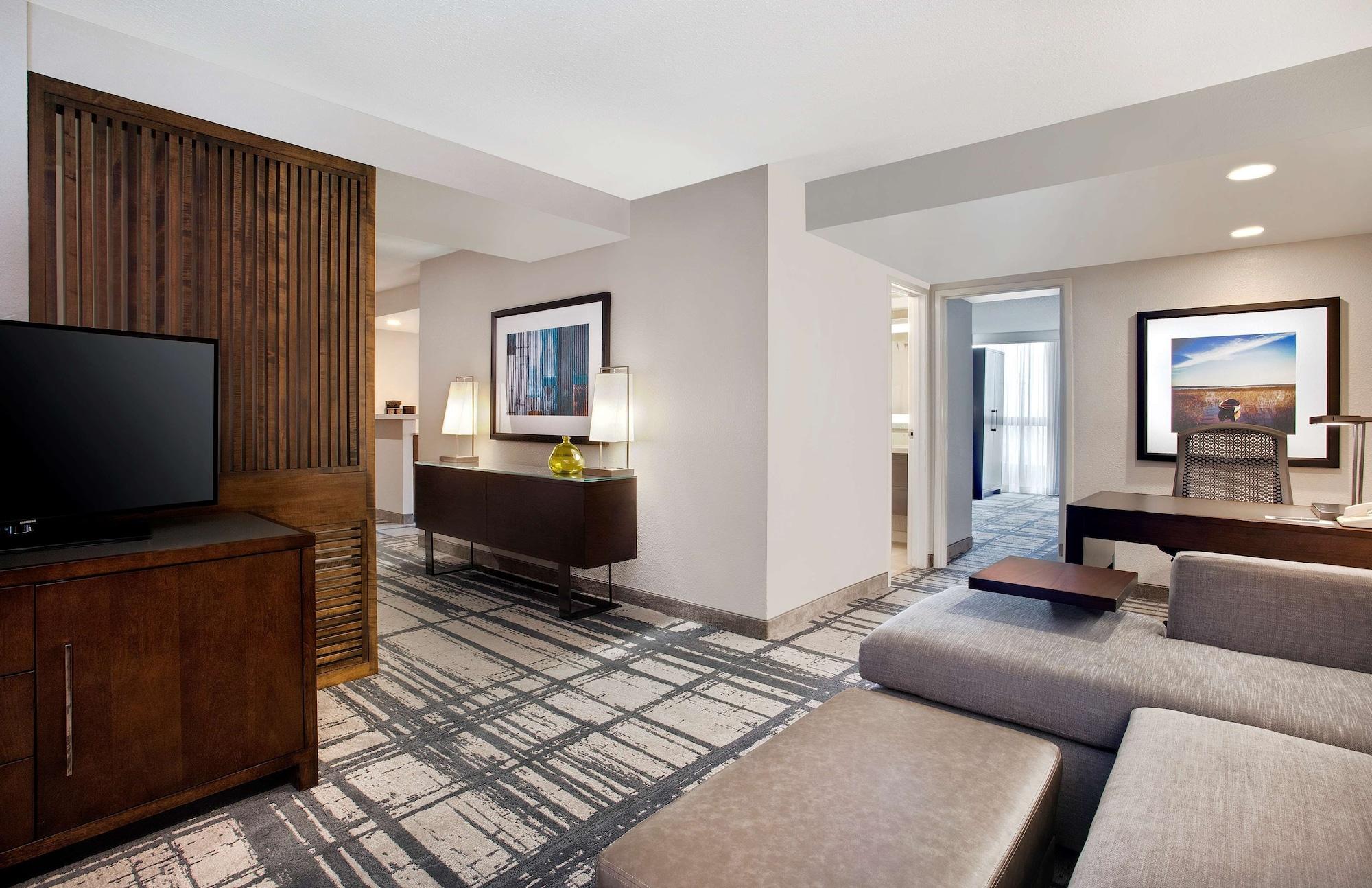 Embassy By Hilton Orlando International Drive Convention Center Williamsburg