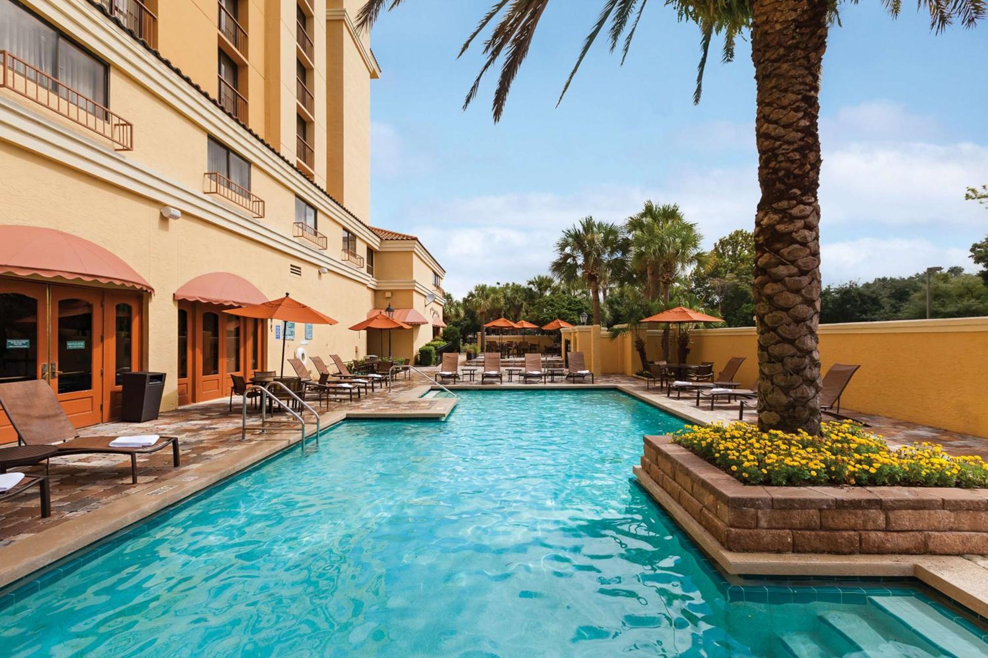 Embassy By Hilton Orlando International Drive Convention Center Williamsburg