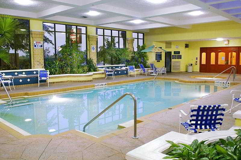 Hotel Embassy By Hilton Orlando International Drive Convention Center 3*